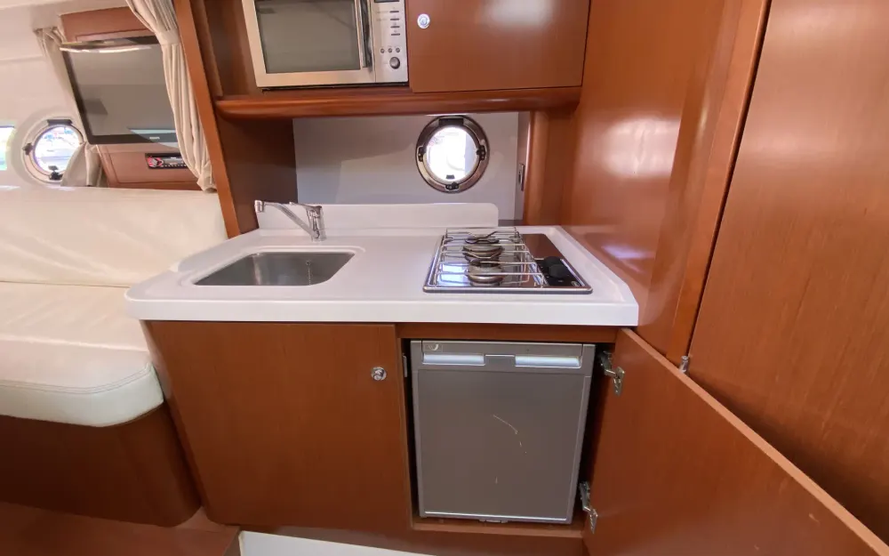 slider 14 Beneteau Gran Turismo 34