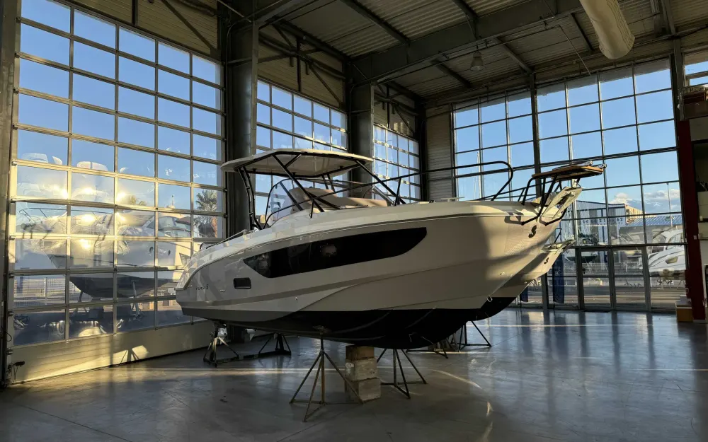 slider 0 Beneteau Flyer 9 Sundeck