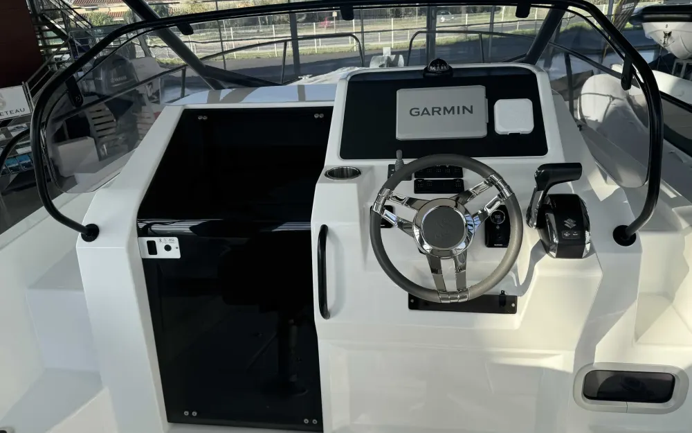 slider 9 Beneteau Flyer 8 SUNdeck