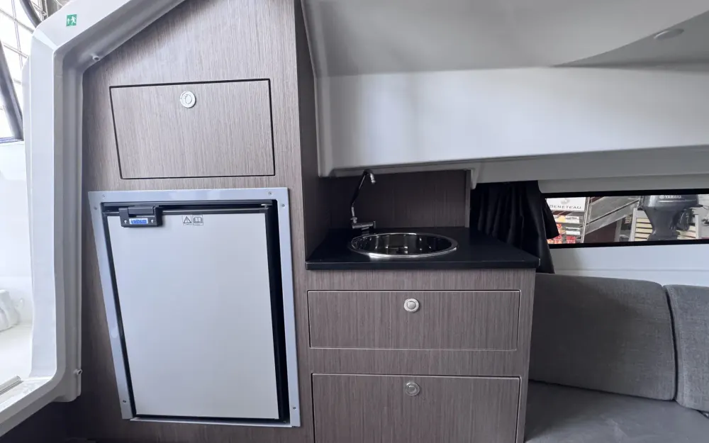 slider 18 Beneteau Flyer 8 SUNdeck