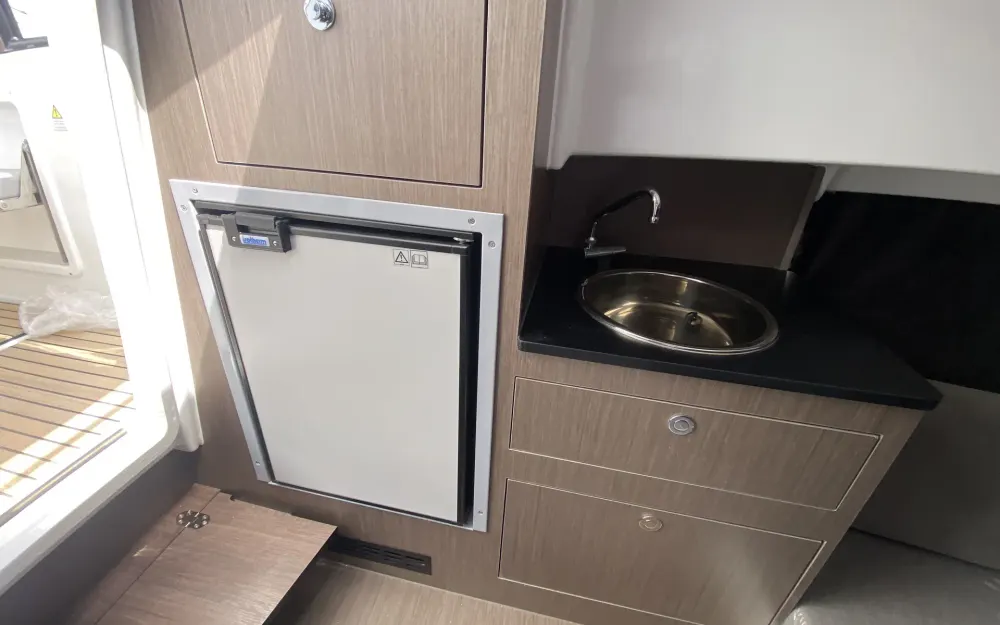 slider 17 Beneteau Flyer 8 SUNdeck V2