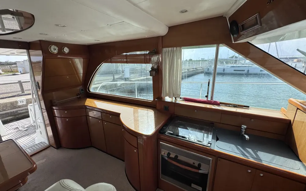 slider 9 Beneteau Antares 13.80