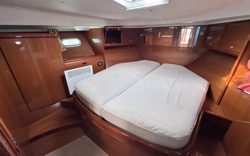 slider 12 Beneteau Antares 13.80