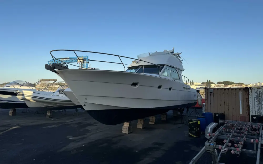 slider 4 Beneteau Antares 13.80