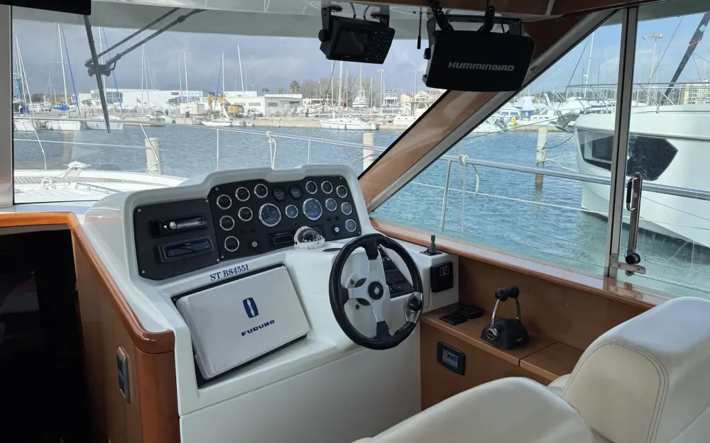 slider 7 Beneteau Antares 13.80
