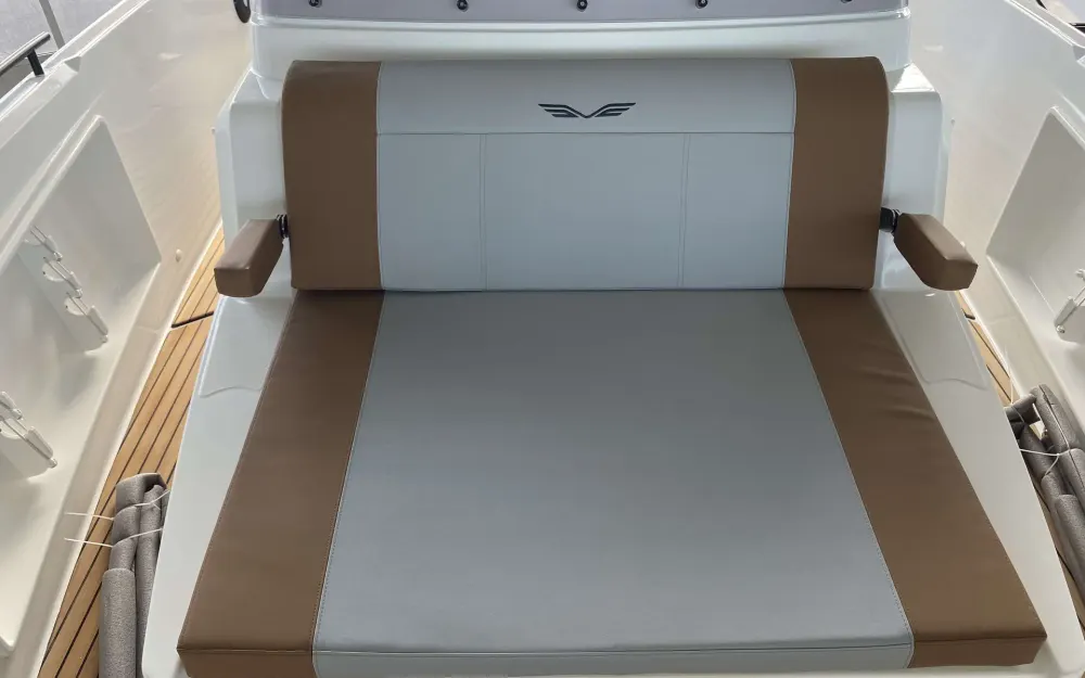 slider 15 Beneteau Flyer 9 Spacedeck