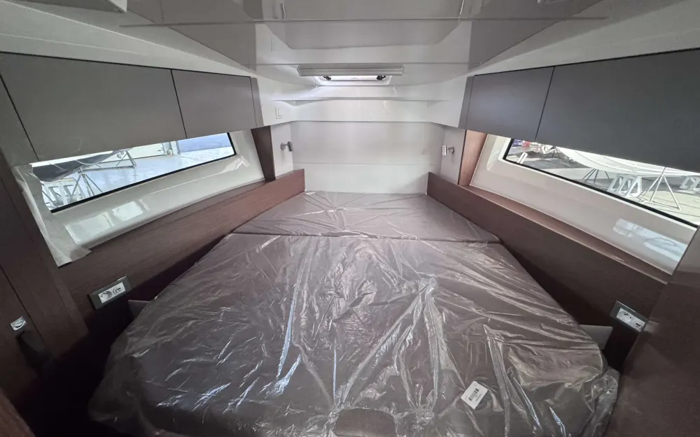 slider 9 Beneteau Antares 9 V2