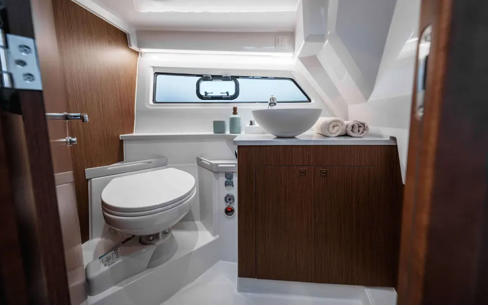 slider 13 Beneteau Antares Serie 9