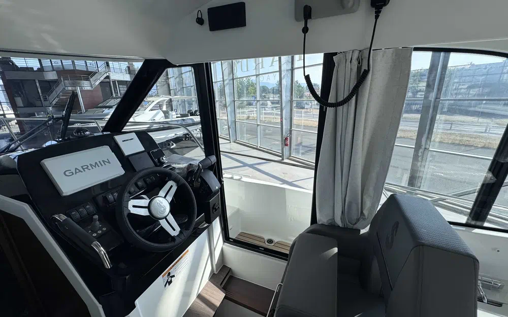 slider 2 Beneteau Antares 9 OB Antares 9 V2