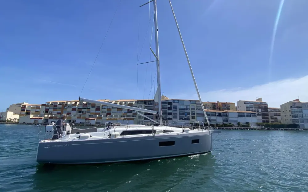 slider 0 Beneteau Oceanis 34.1