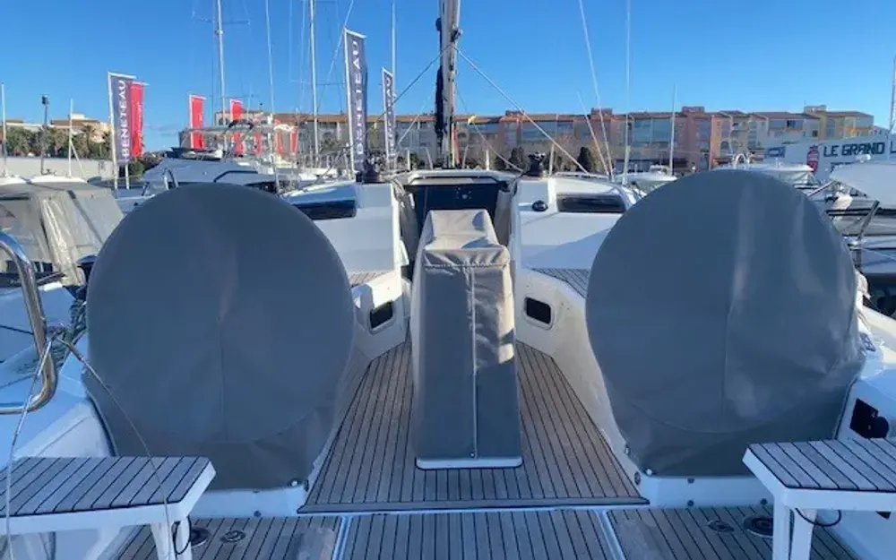 slider 5 Beneteau Oceanis 34.1