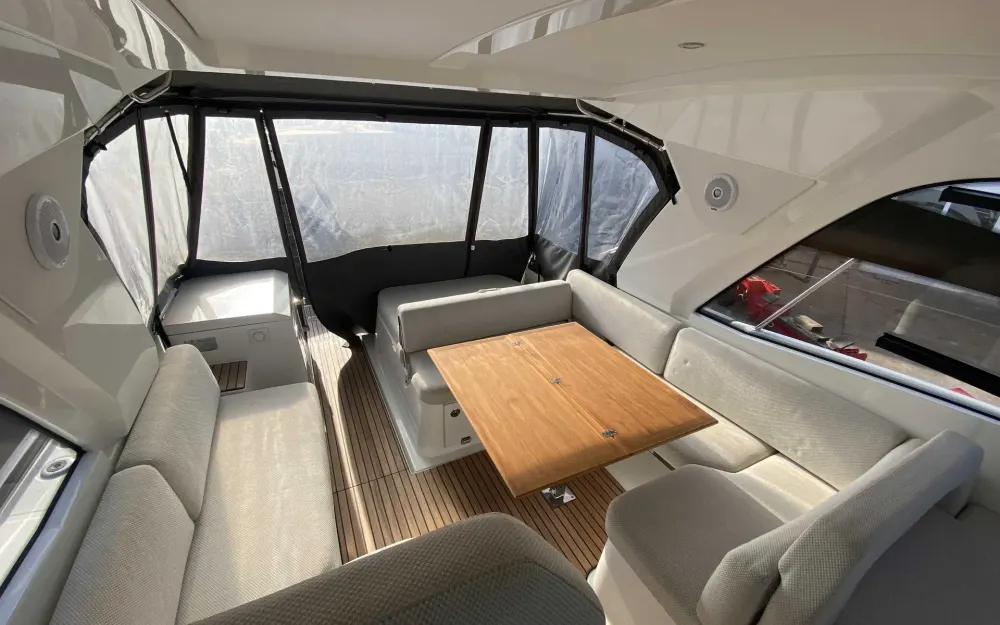 slider 3 Beneteau Gran Turismo 36