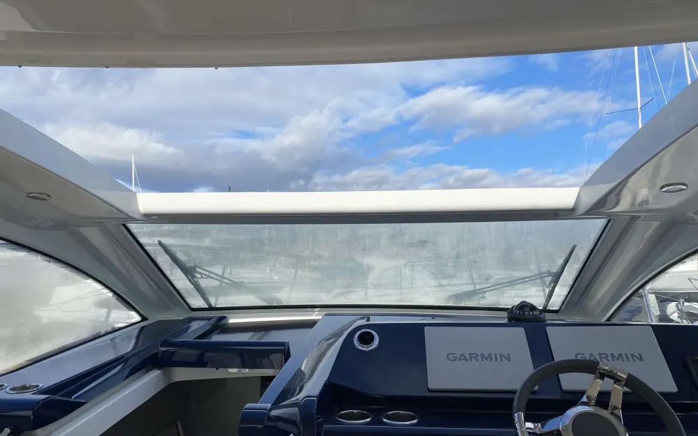slider 8 Beneteau Gran Turismo 36