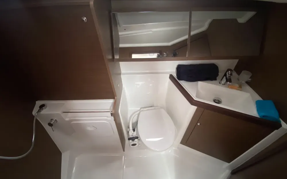 slider 14 Beneteau Oceanis 40.1