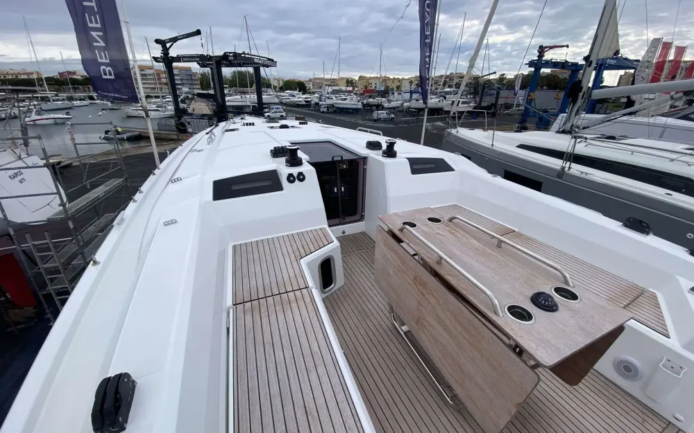 slider 3 Beneteau Oceanis 40.1