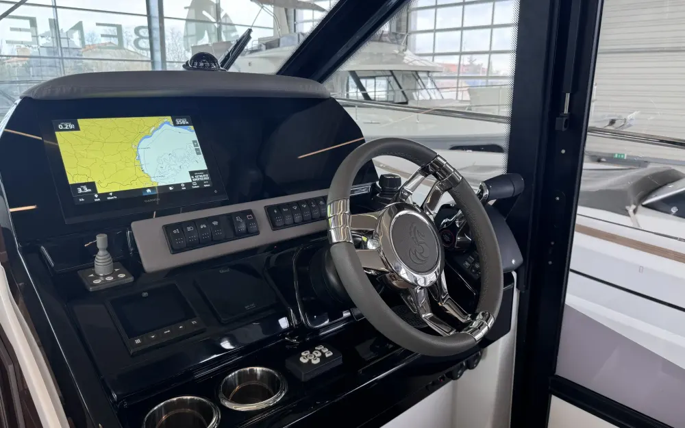 slider 12 Beneteau Antares 12