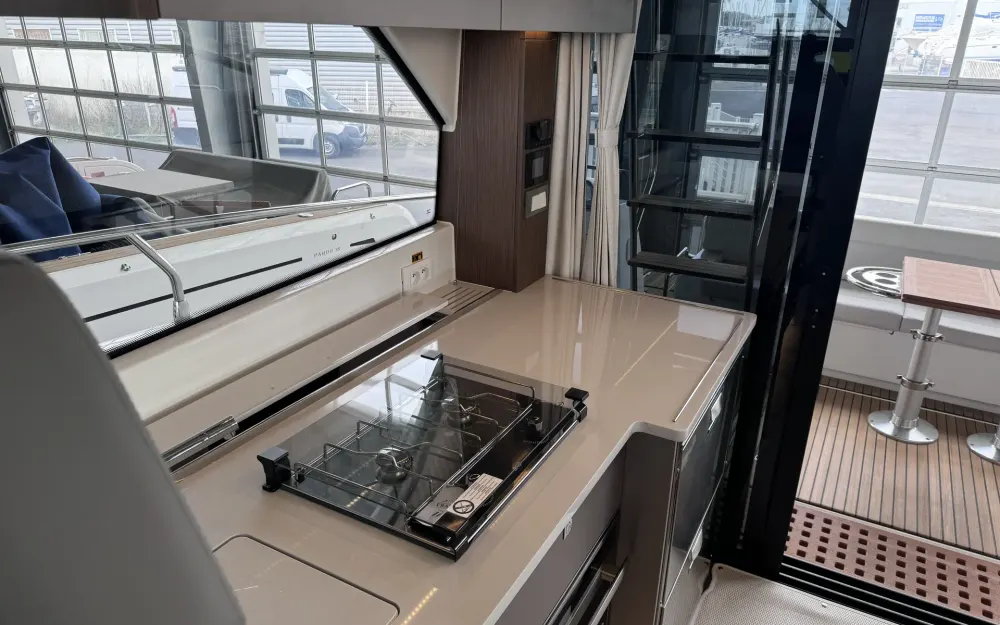 slider 15 Beneteau Antares 12