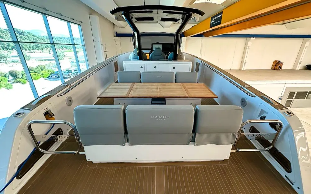 slider 10 Pardo Yachts Pardo 38