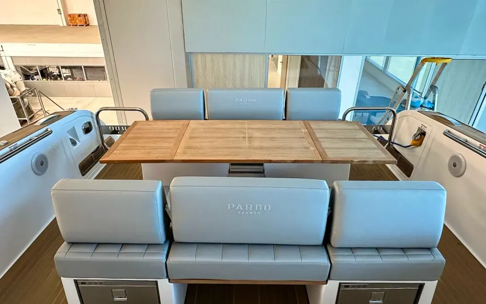 slider 3 Pardo Yachts Pardo 38