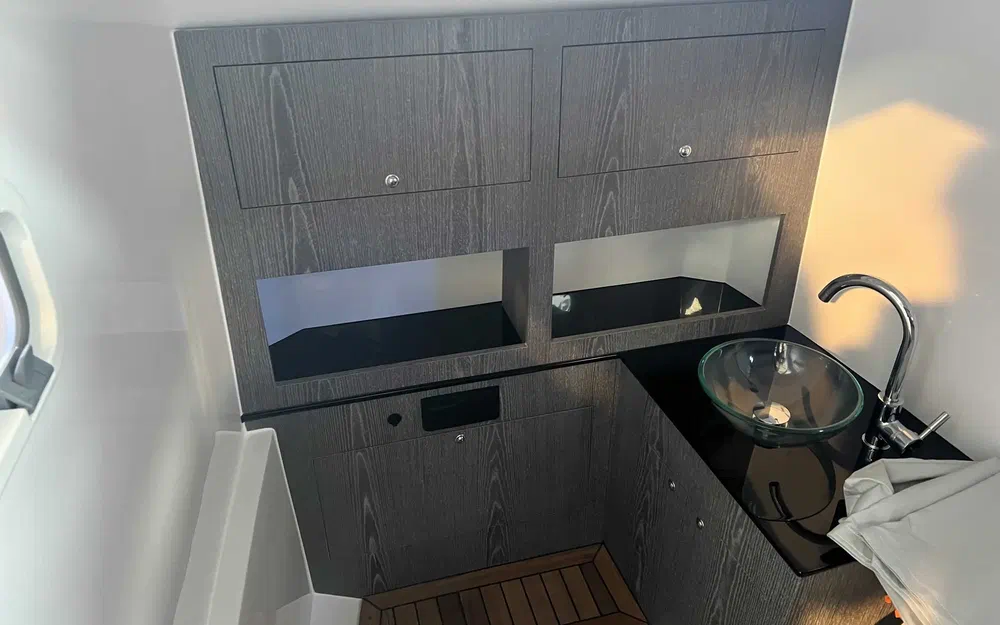 slider 14 Pirelli 30