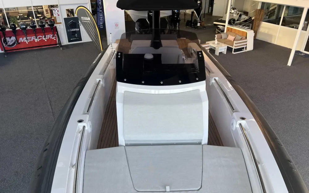 slider 8 Pirelli  30