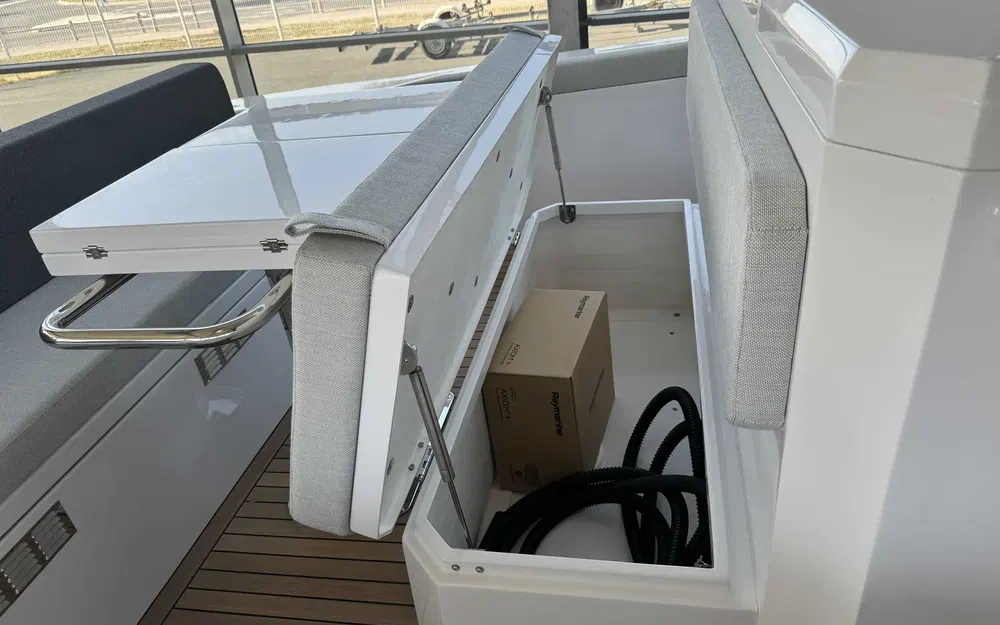 slider 17 Pirelli 35