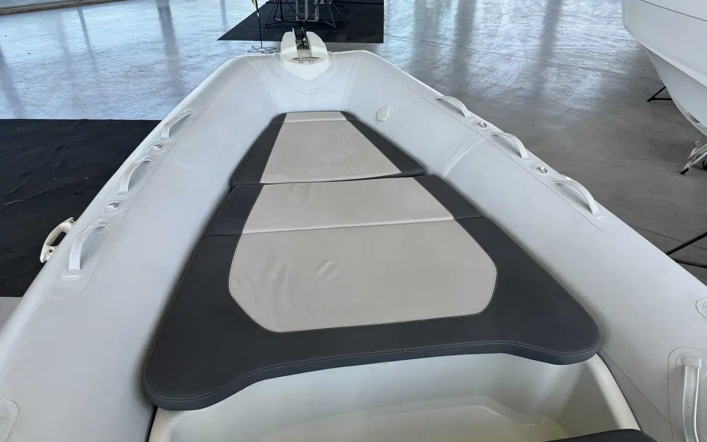 slider 15 Zodiac Medline 740