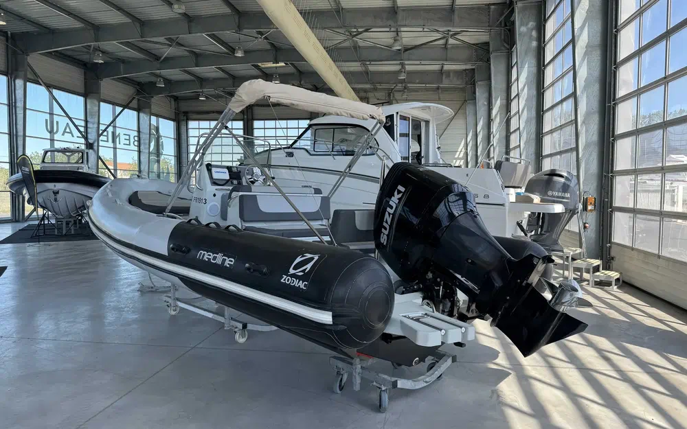 slider 1 Zodiac Medline 740