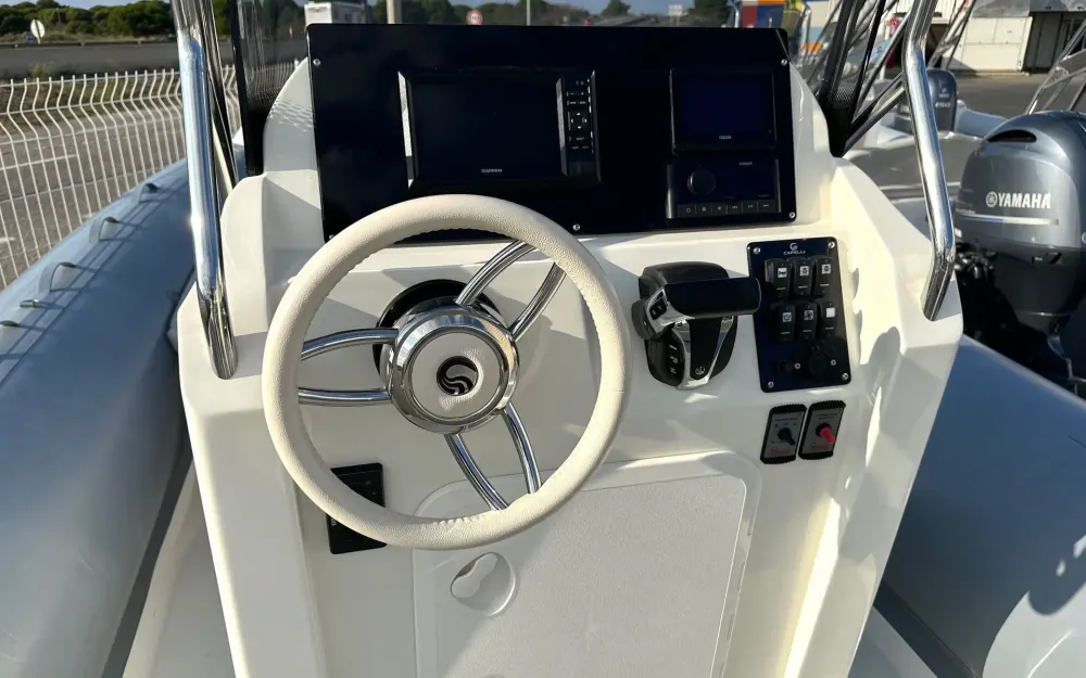 slider 8 Capelli Tempest 700