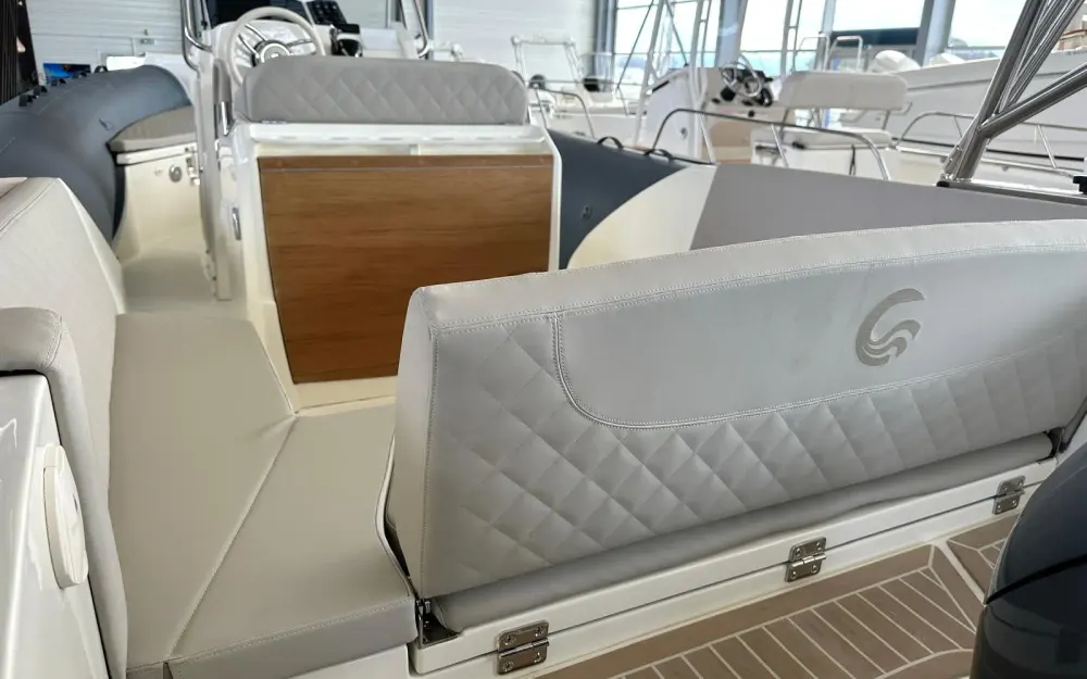 slider 2 Capelli Tempest 775