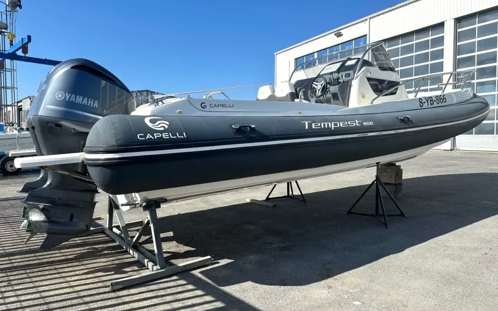 slider 2 Capelli Tempest 900 WA