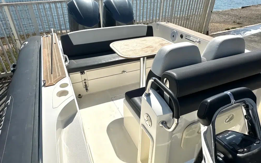 slider 5 Capelli Tempest 900