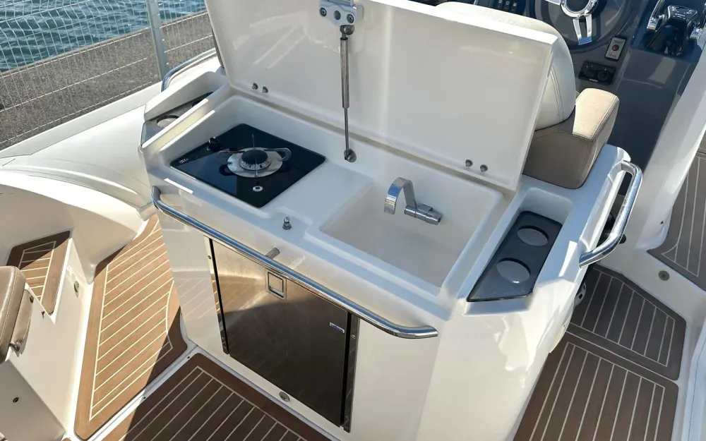 slider 10 Capelli Tempest 40