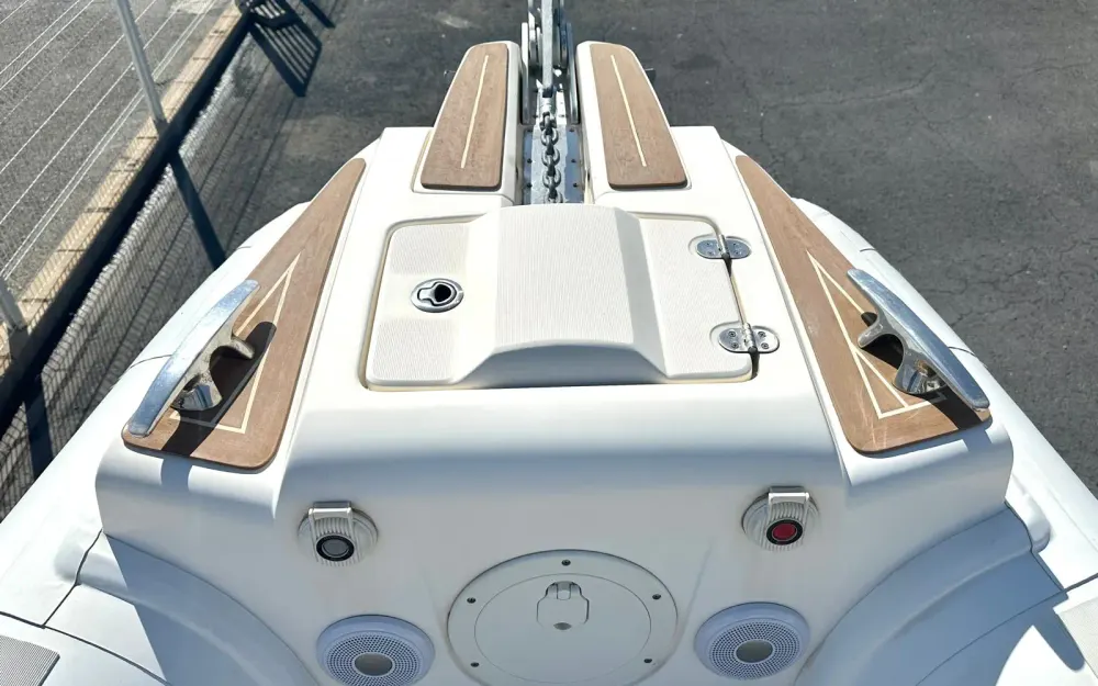 slider 13 Capelli Tempest 40