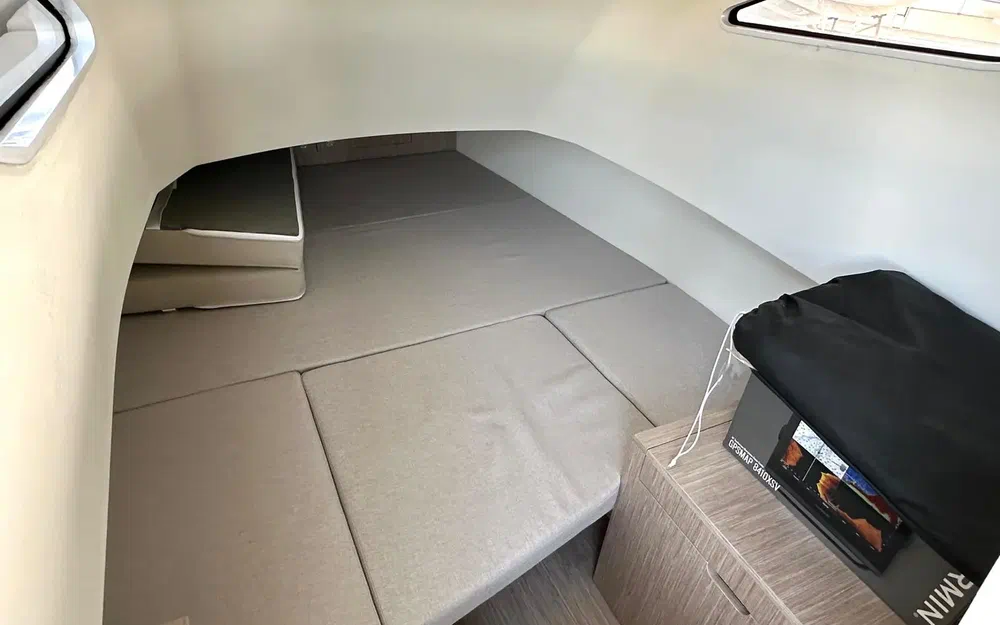 slider 10 Capelli Tempest 1000