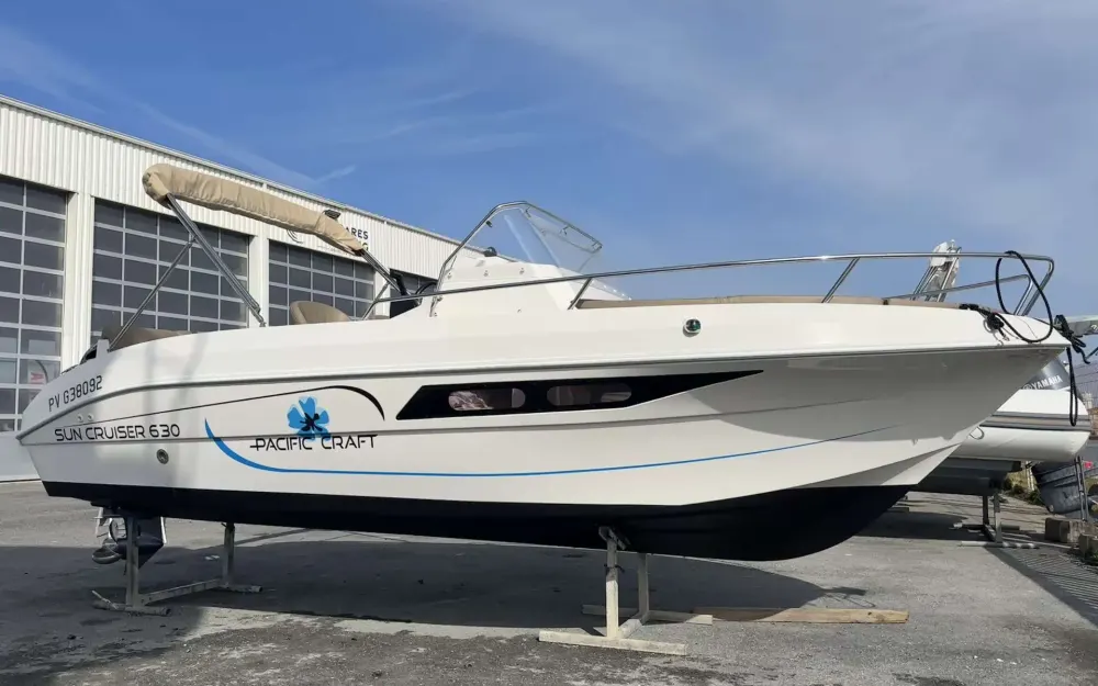 slider 0 Pacific Craft  630 SC