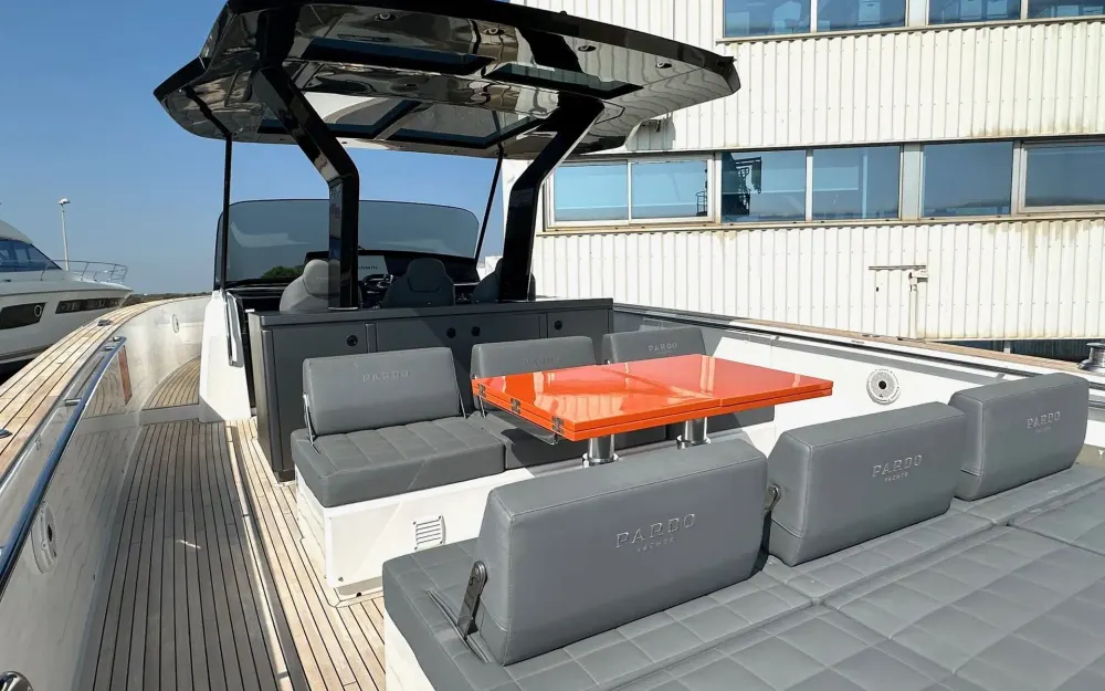 slider 1 Pardo Yachts Pardo 43