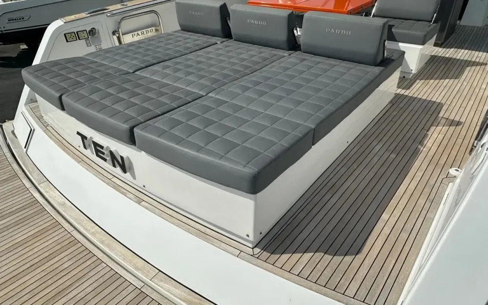slider 2 Pardo Yachts Pardo 43