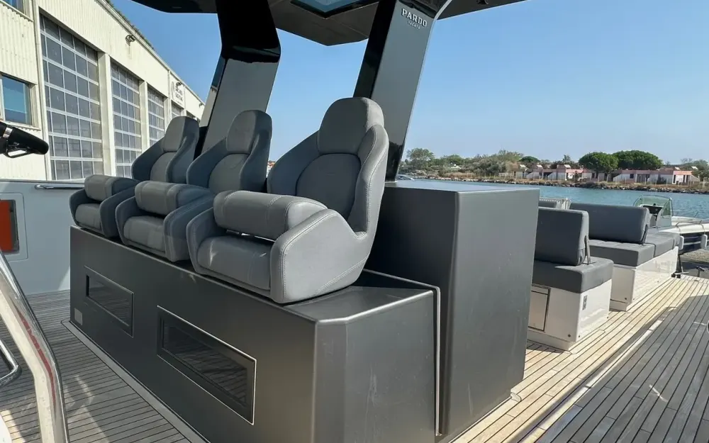 slider 4 Pardo Yachts Pardo 43