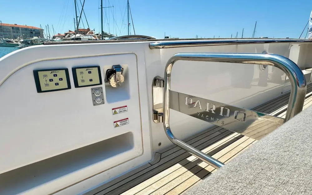slider 11 Pardo Yachts Pardo 43