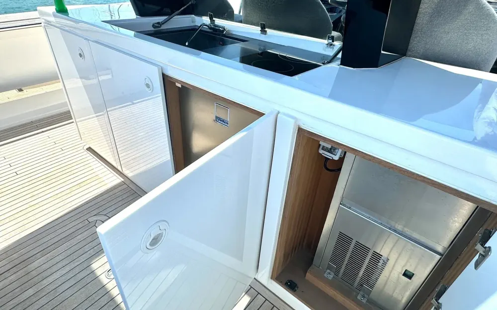 slider 4 Pardo Yachts Pardo 43