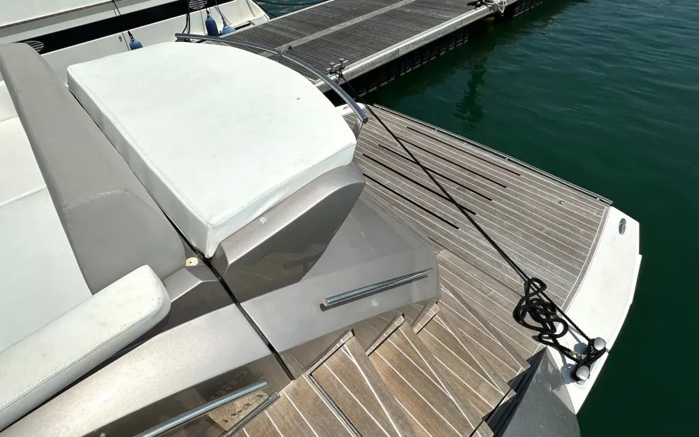 slider 19 Sessa Marine C68