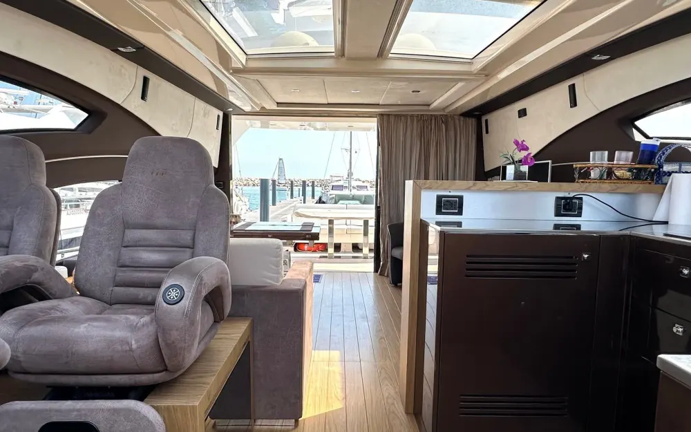 slider 5 Sessa Marine C68