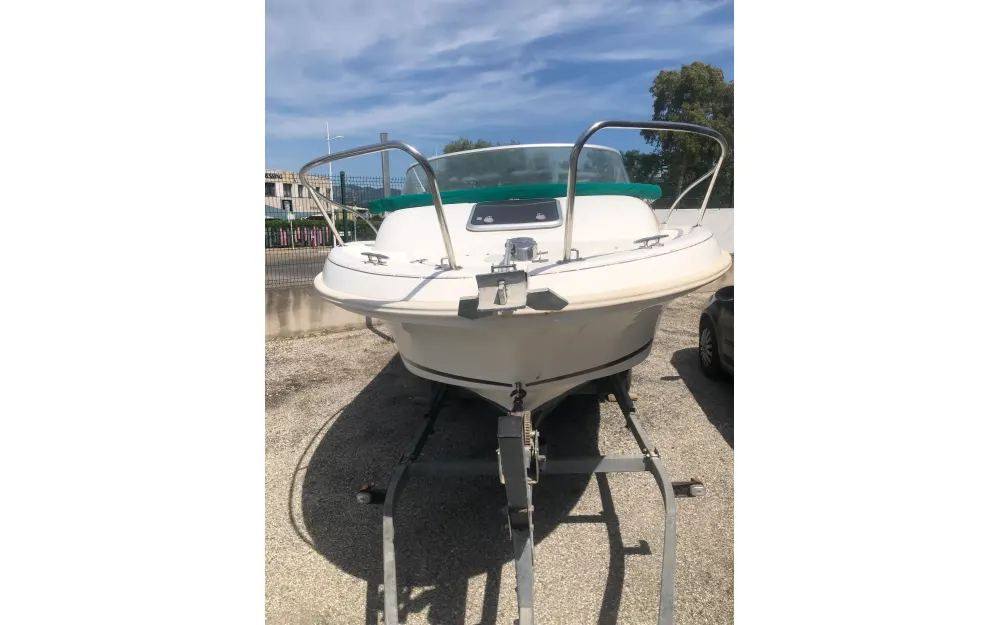 slider 2 Jeanneau Leader 545