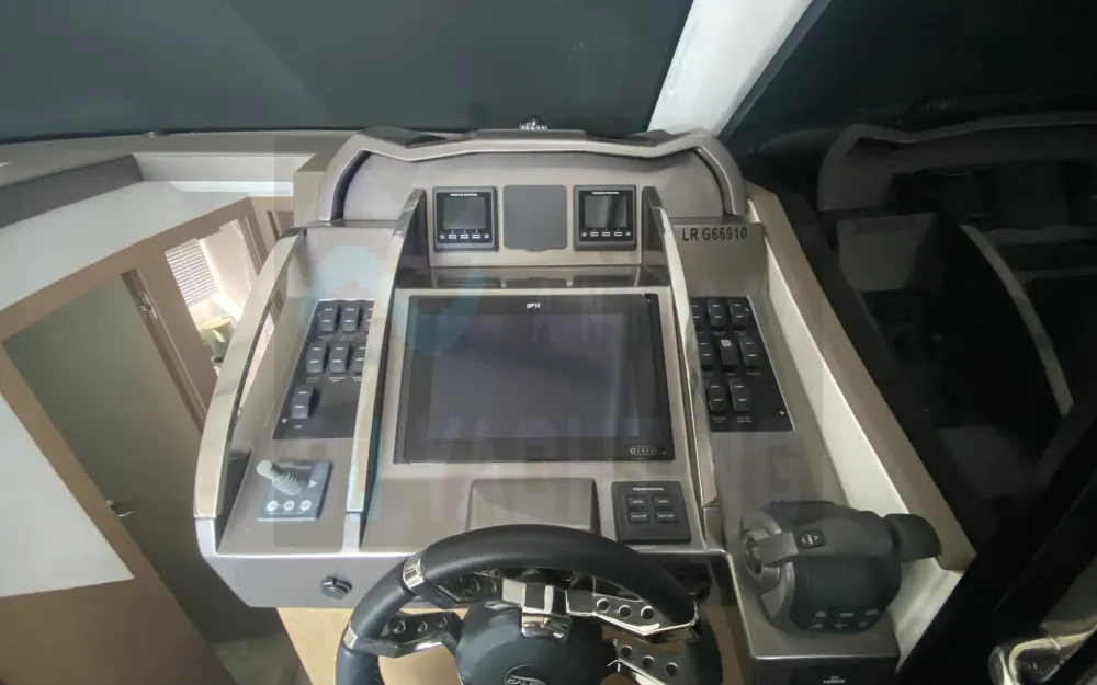 slider 14 Galeon  360 Fly