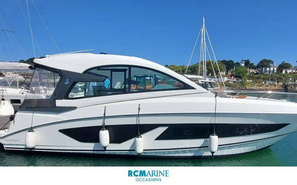slider 0 Beneteau Gran Turismo 32