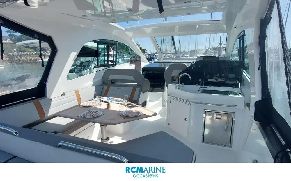 slider 5 Beneteau Gran Turismo 32