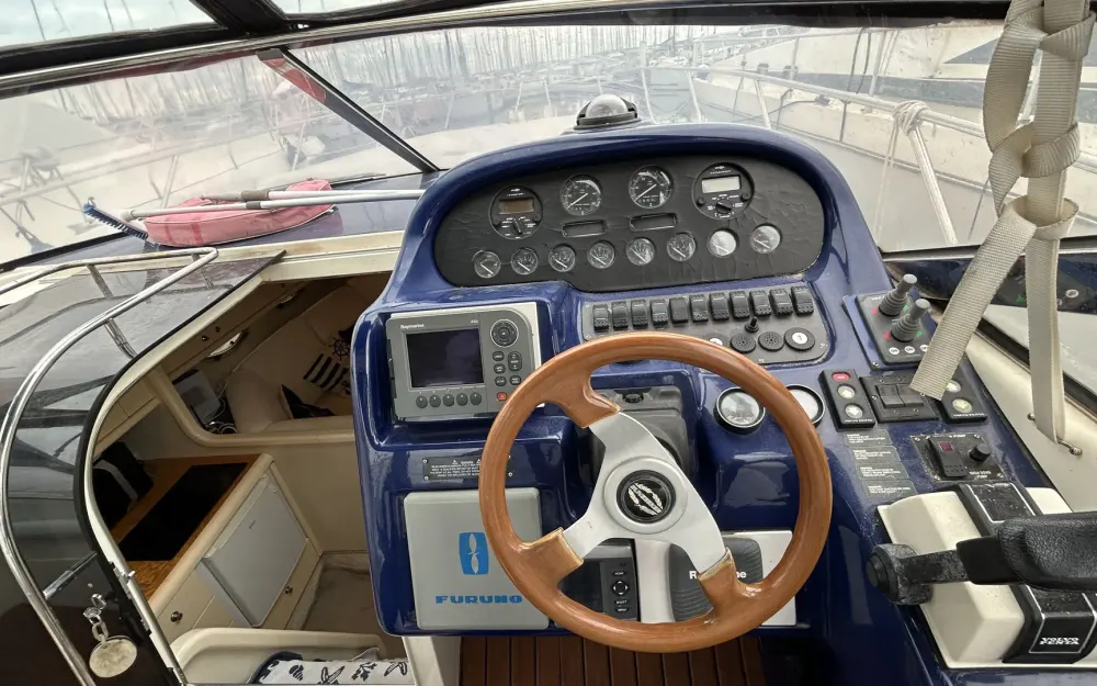 slider 4 Sunseeker Martinique 39