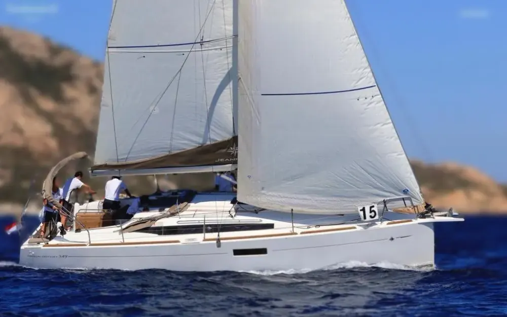 slider 0 Jeanneau Sun Odyssey 349
