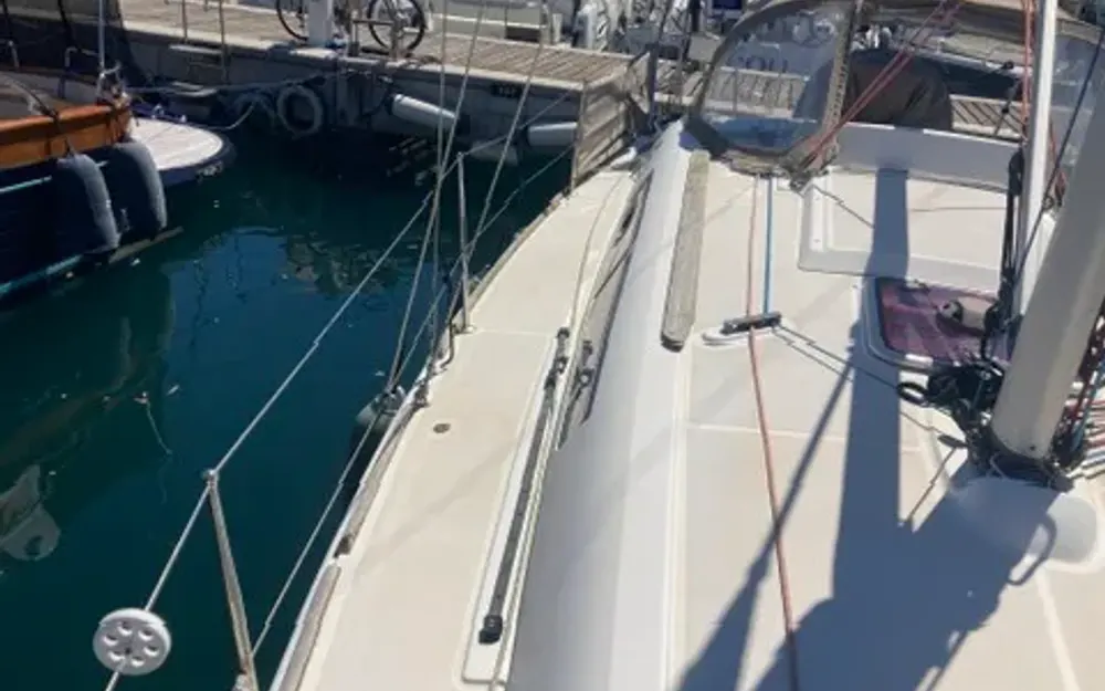 slider 20 Jeanneau Sun Odyssey 33 i